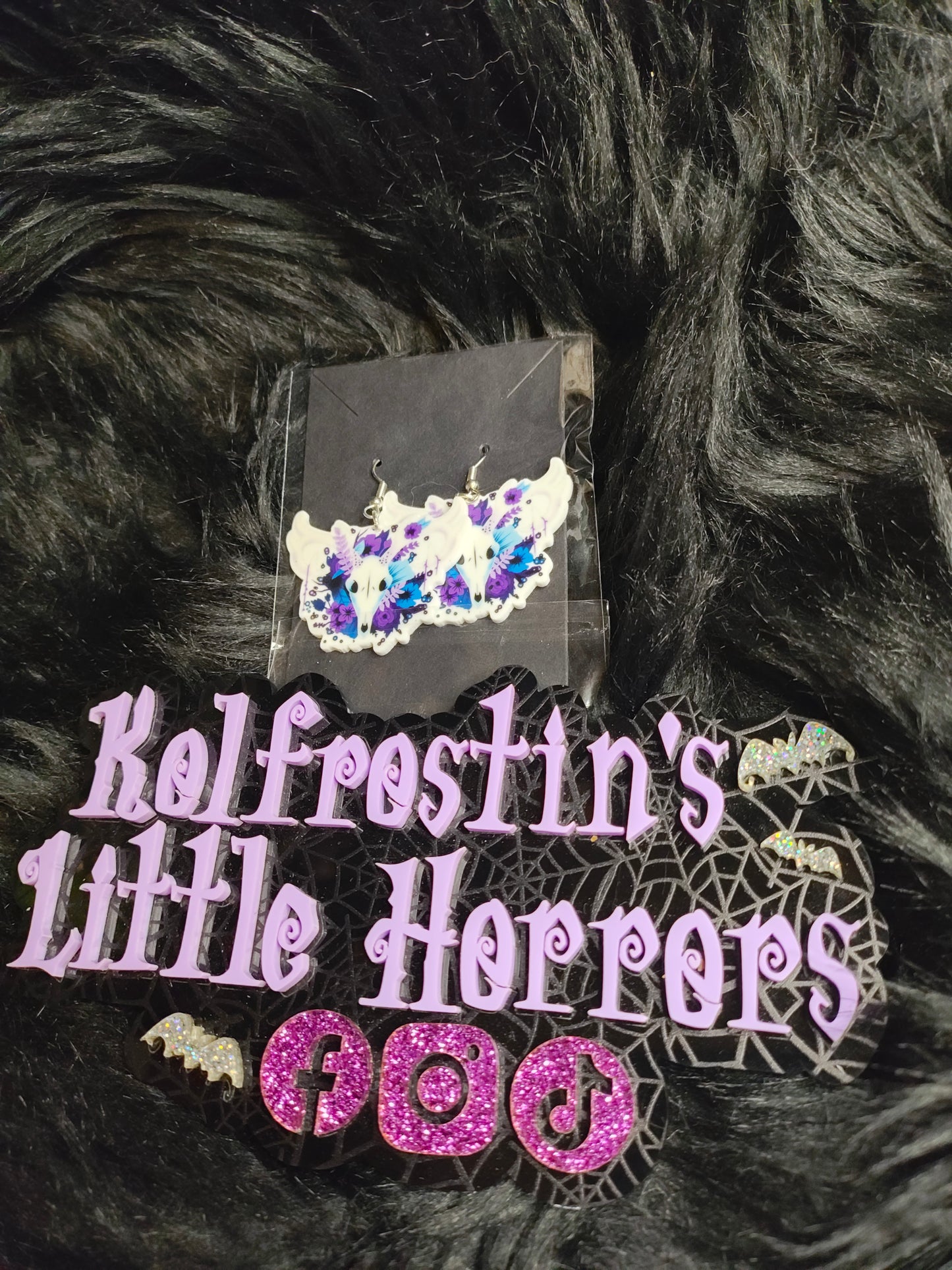 Flowers and Deer skull